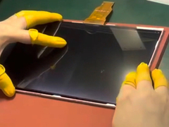 Montage des 10,1 Zoll großen TFT-LCD-Displays